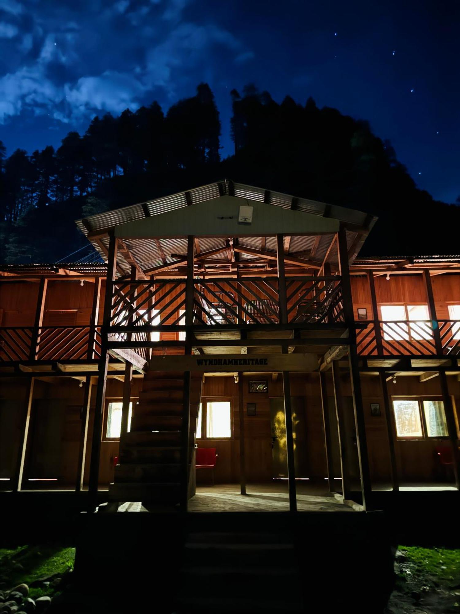Wyndham Heritage Hotel & Resort Sharda Shardi エクステリア 写真